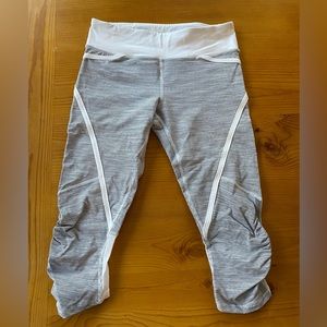 Lululemon crops